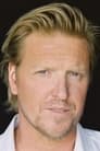 Jake Busey isDrum Parker