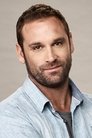 Jake Ryan isDylan 'Bull' Maddock