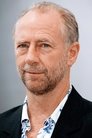 Xander Berkeley isHarris